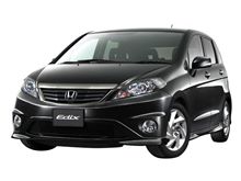 日本の自動車メーカー戦略曲がり角　不振車種の生産打ち切り不可避