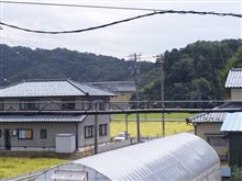 睡眠不足・・・。