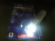 100円ショップのLEDライト