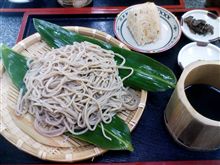 船上山の山奥で今度はそば・・・さくらの里