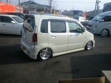 親方の奥さんの前のお車です　MC ワゴンR　①