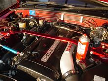 ＢＮＲ３２のエンジンルーム艶出し