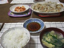 今日の夕食は餃子♪