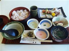 遅いお昼ご飯