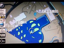 富士川SA で渋滞解消するまで待ってます。