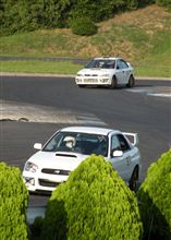 サーキットで遊ぼう。 サーキットで遊ぼう。