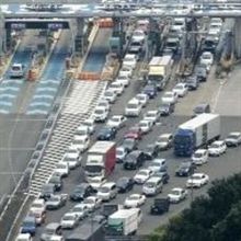 連休中と違って・・・