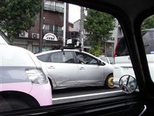 Googleストリートビューの撮影車両がクラッシュ？