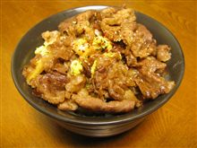 ECOデミオ特製“牛丼”