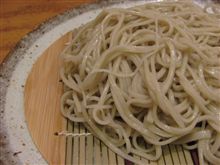 今日のディナーは、蕎麦切「森の」木の実ざる　1,250円