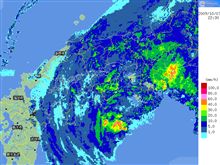 台風が近づいてますネ