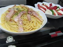 今日のディナーは、スマ僧特製「カルボナーラ」