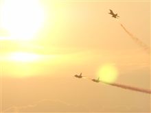 夕方のサンダーバーズ
