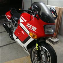 レストアの日々は続く　Kawasaki ZX-10