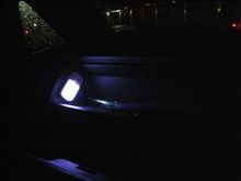 グローブボックスの照明