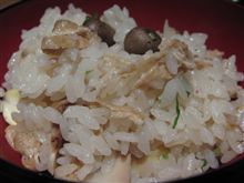 「松葉屋」秋色松茸飯