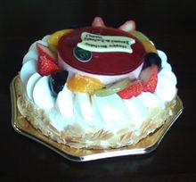 誕生日プレゼント、喜んで貰えました・・・