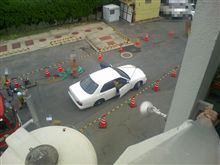 引き裂かれるY33