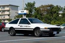 頭文字Dの「藤原とうふ店」車両が再現されオークションに…落札金は交通遺児らに寄付