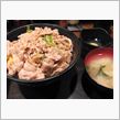 今日のディナーは、「すた丼」 ...