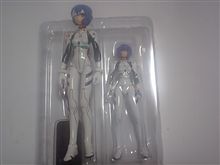 小ネタ　　リボルテックミニチュア綾波