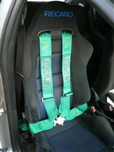 TAKATA４点式 取り付け