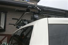 キャリア付けた～。これでカヤックが積める。