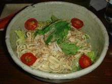 沖縄そばサラダ