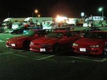 赤い車