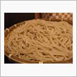 今日のディナーは、「本陣」もりそば370円＋特盛り200円