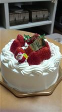 クリスマスイヴだしケーキですネ♪