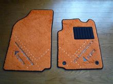 お洒落なフロアマット(*^^)v