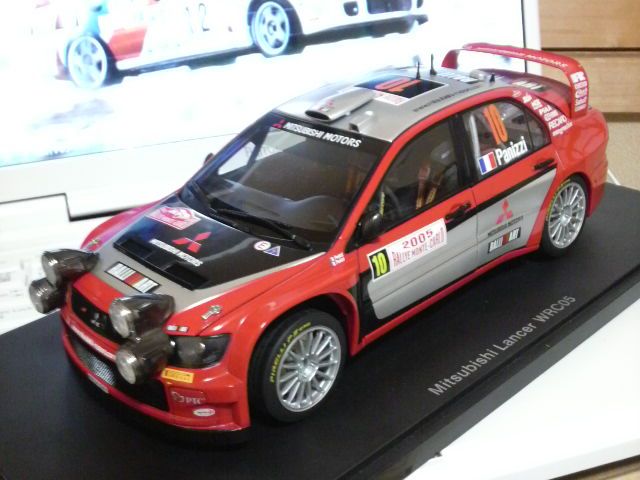 オートアート1/18三菱ランサーWRC05 Panizzi10号車 | www.eintauto.com