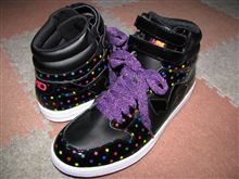 ＭＡＤ ＦＯＯＴ! のカラフルな☆柄スニーカー
