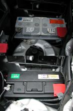 MB  DIY バッテリー交換！。