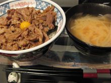 今日のディナーは、スマ僧特製「すた丼」シーズン３