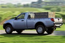 2010 欧州仕様 ミツビシ L200 ブリュッセル モーターショー で 欧州 初公開 ・・・・