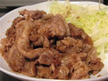 今日のディナーは、スマ僧特製「豚生姜焼き」