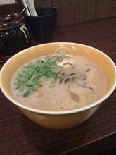 腹減ったので博多にて