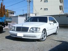 怖い車が....