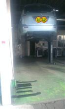 ディーラーにて