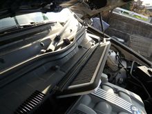 Ｘ５のエアコンフィルター交換方法