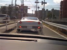 こんなお車と遭遇