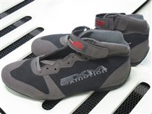 レーシングシューズ