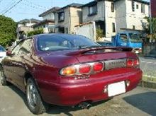 三菱の6連テール