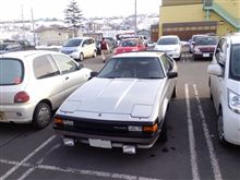 懐かしい車を見ました。