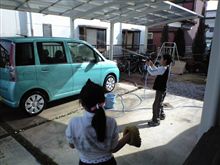 洗車風の水遊び(^_^;)