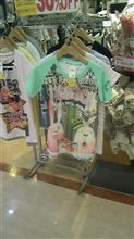 服が欲しいと言う嫁に・・・ 服が欲しいと言う嫁に・・・
