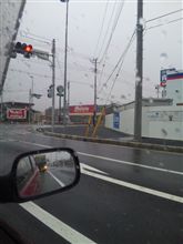 雨上がった。