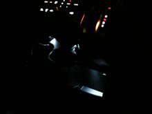 LEDでカップホルダーを